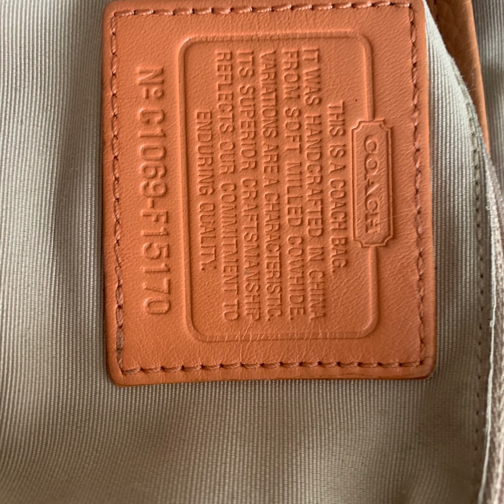 Coach pebbled leather camel tone bag - Picture 8 of 15